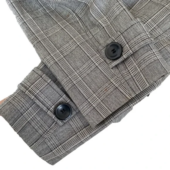 Reitmans Grey Black and White Buttoned & Belted Jacket Blazer, Size 13 - Picture 6 of 14